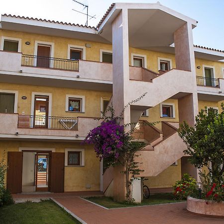 Residence Olimpo Santa Teresa Gallura Exterior photo
