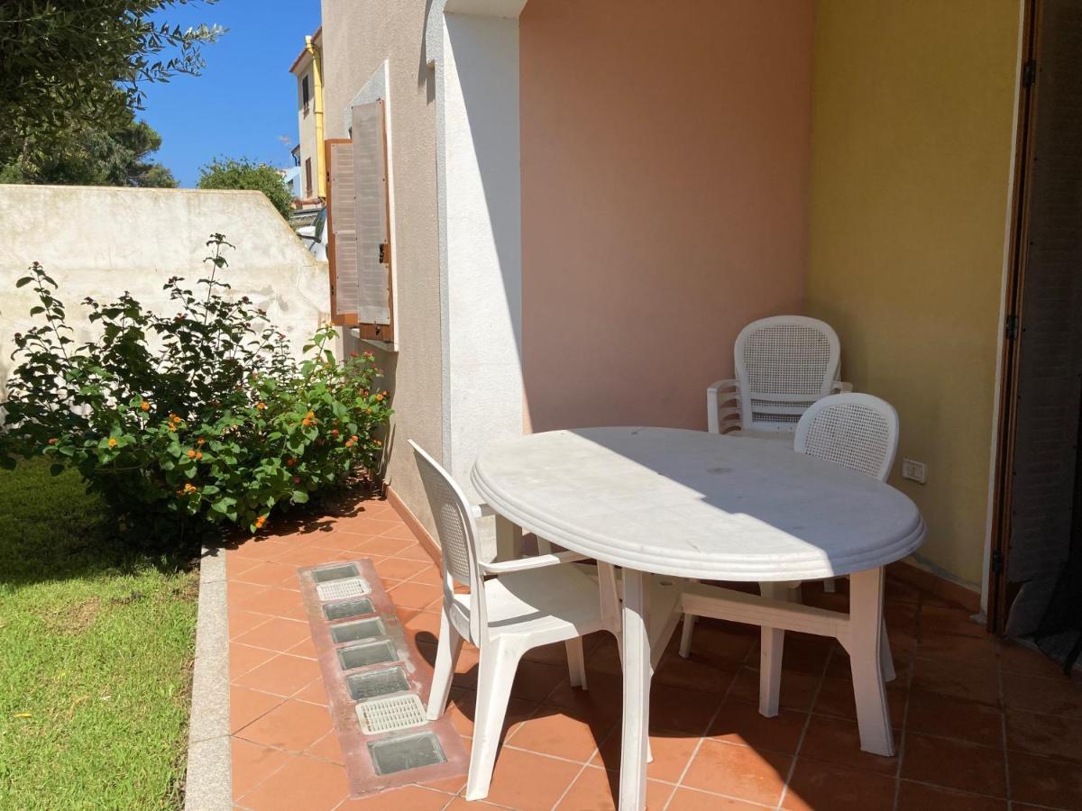 Residence Olimpo Santa Teresa Gallura Exterior photo
