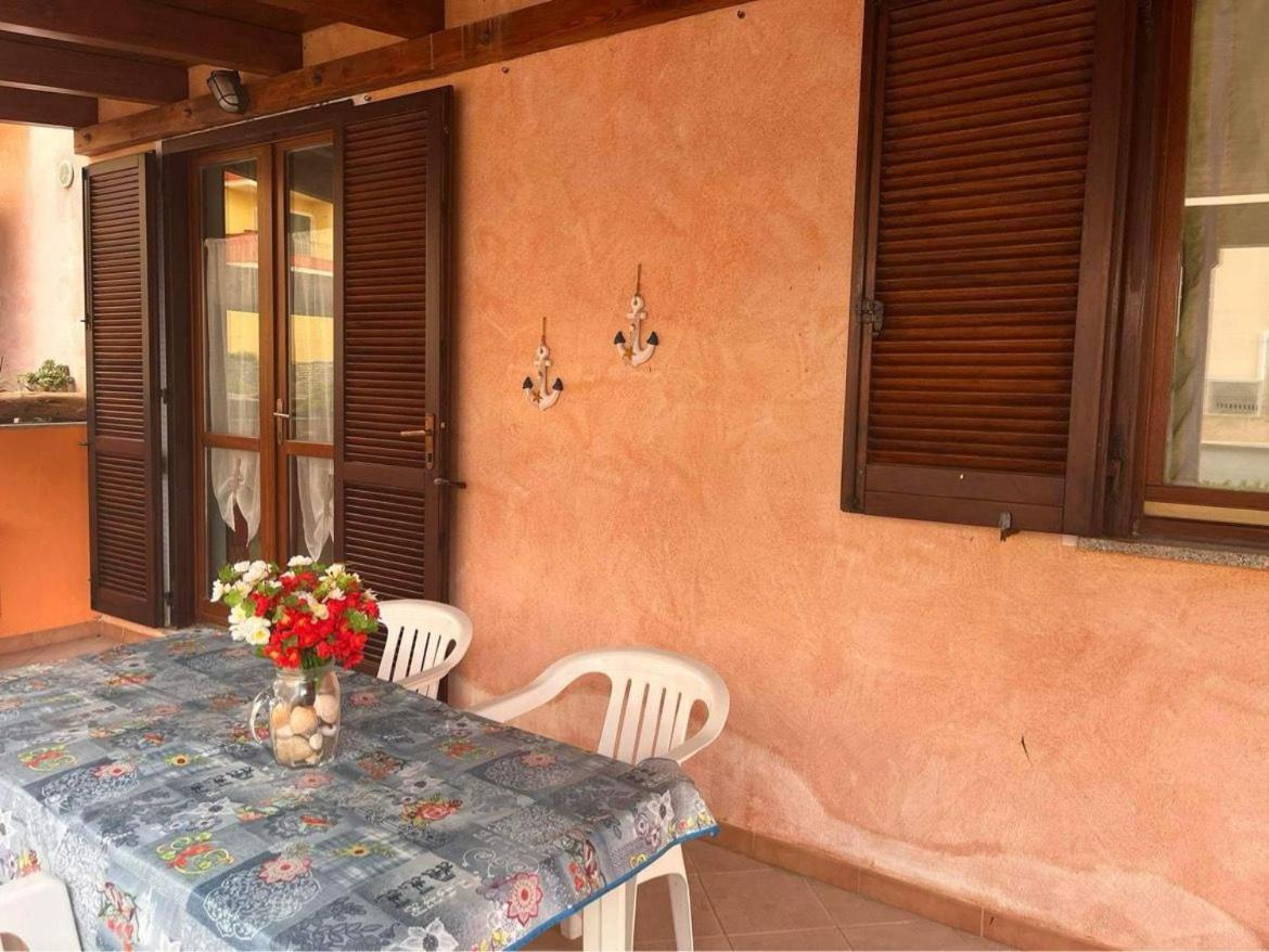 Residence Olimpo Santa Teresa Gallura Exterior photo