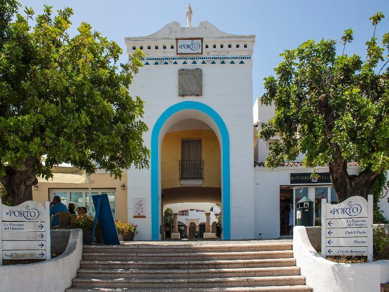 Residence Olimpo Santa Teresa Gallura Exterior photo